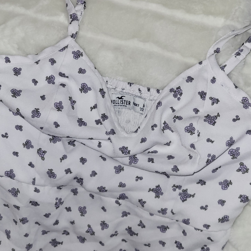 Hollister White and Purple Floral Tank Top